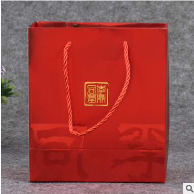 红色烫金礼品包装袋定做环保白卡纸服装购物袋定制方底通用手提袋