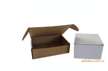 热卖白色飞机盒服装牛皮纸飞机盒袜子飞机盒通用快递飞机盒