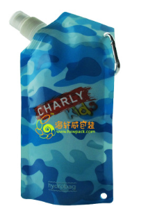 新款天蓝色登山吸嘴袋600ml 折叠水袋可循环使用方便携带吸嘴袋