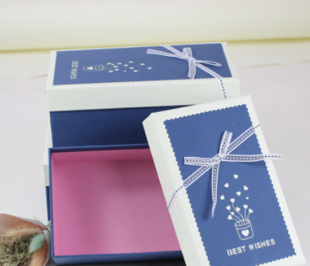 厂家七夕情人节礼品盒鲜花礼物包装盒元旦新年礼盒包装礼物硬盒子