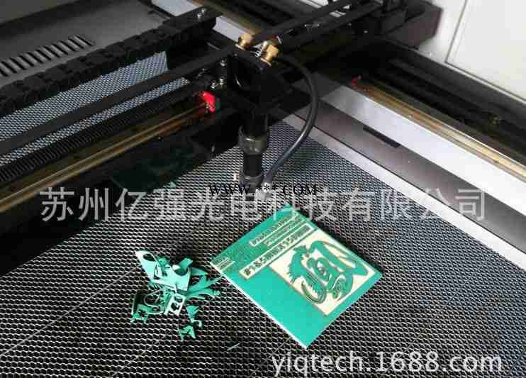 印刷橡胶板激光雕刻机