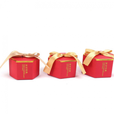 新款中式家有喜事喜糖盒六边形大容量大红礼盒婚礼伴手礼盒糖果盒