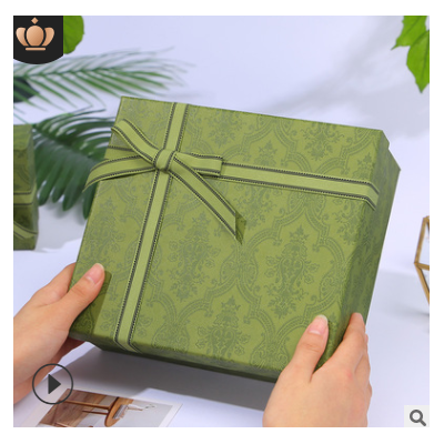 现货绿色礼品盒情人节香水生日礼物盒围巾保温杯伴手礼包装盒批发