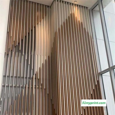 会议室木纹铝材方通隔断 欧佰热转印木纹铝型材方通 铝型材方通吊顶