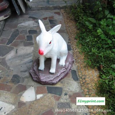 直销低价促销动物中式小白兔广州辉煌摆饰喷绘纸盒包装摆件