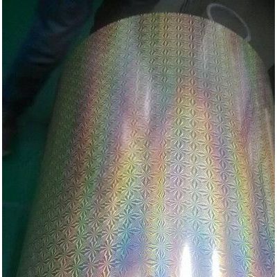 上海15μ金色雪花镭射膜 采用硬压设备花纹清晰亮度高 铝层均匀亮度好 采用进口机器高真空镀铝加工