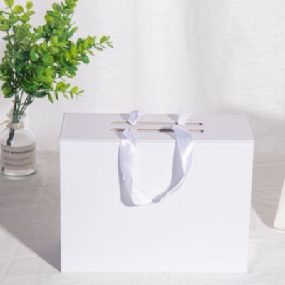 礼品盒长方形丝带蝴蝶结礼物盒天地盖礼盒定制口红创意礼品包装盒