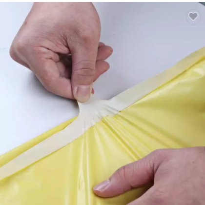 Low MOQ yellow poly mailers mailing bags custom Christmas envelopes courier postal shipping plastic  / 3