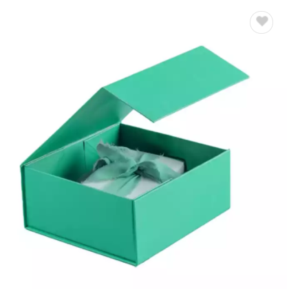 custom luxury paper magnetic gift packaging box collapsible groomsmen bridesmaid proposal box / 2