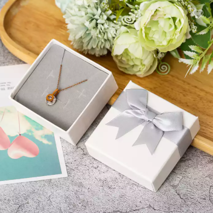 Spot wholesale Printed Paper Jewelry Packaging Boxes Gift Ring Pendant Necklace Velvet Package Custo / 2