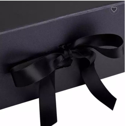 Stock Recycled Carton Custom Fashion Luxury Magnetic Rigid Paper Packaging Promotion Price Black Whi / 3