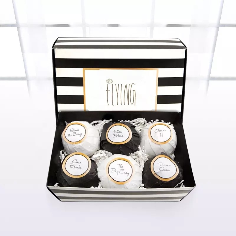 Custom wholesale high quality skin care travel shower bath bomb spa gift set with your design / 2