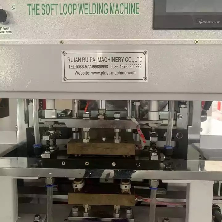 soft handle sealing plastic bag making machine / 3