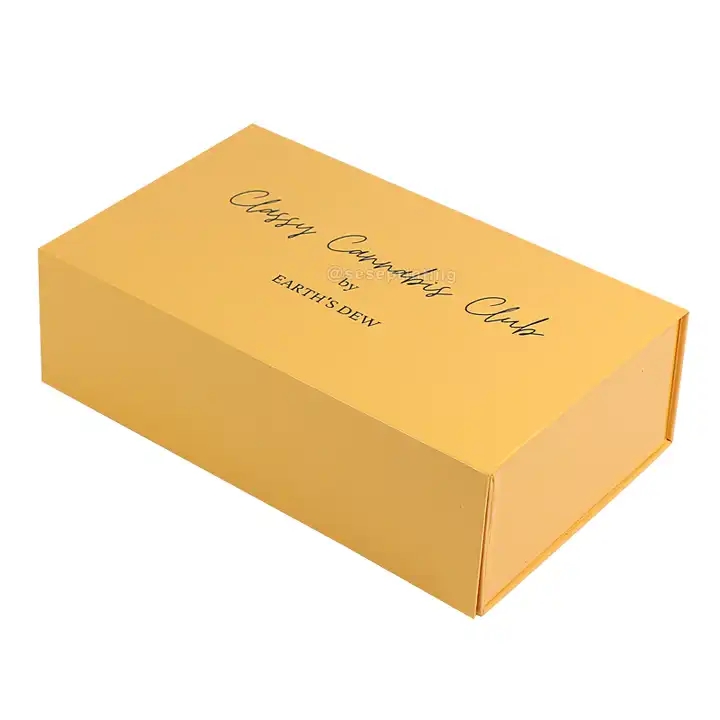 Custom Logo UV-coating Black Magnetic Packaging gift Box Flip Top Cardboard Eco Gift Packaging Box / 1