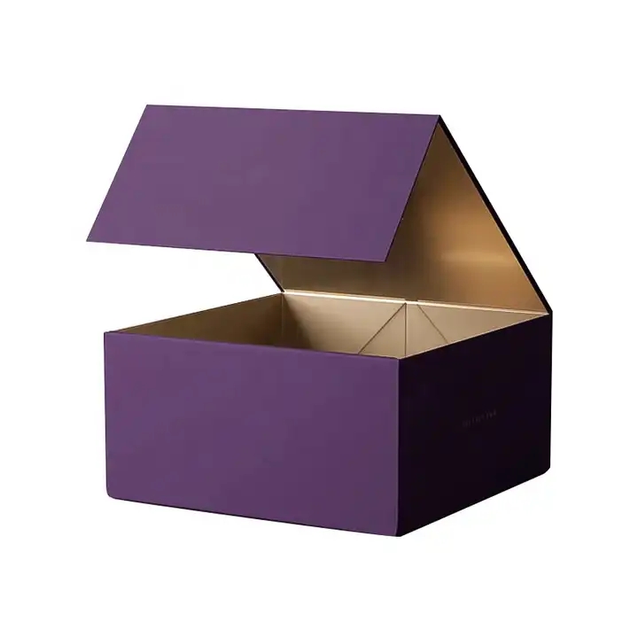 Custom Gift Box Packaging Luxury Black White Boutique Cosmetic Package Gift Box / 1