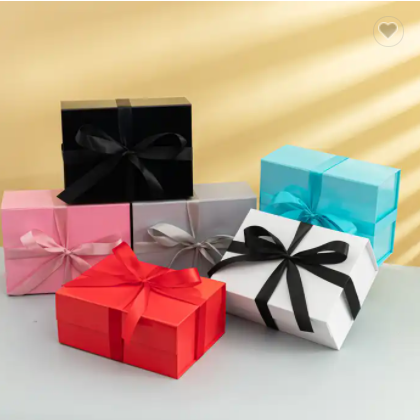 Luxury Folding Sets Foldable Gift Box With Magnet With Ribbon Folding Cardboard Box For Clothing / 2