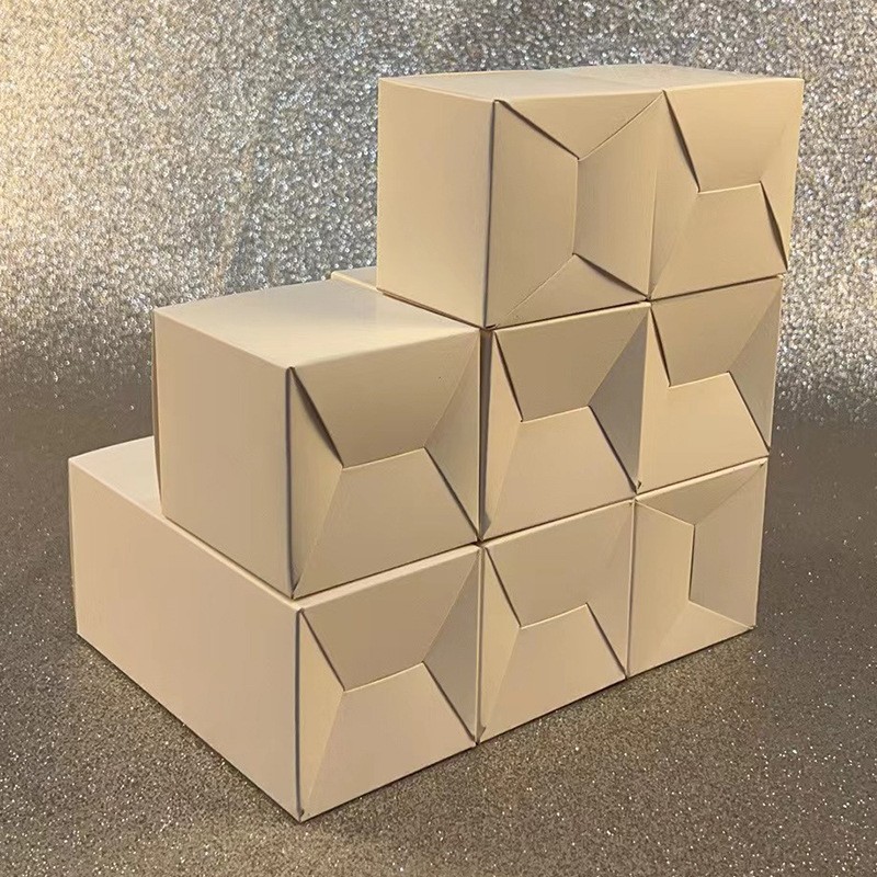 现货白卡纸盒通用白色小纸盒定中性纸盒空白盲盒包装盒小 白盒批发