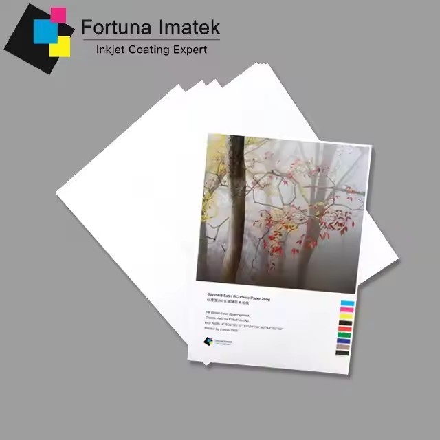 China Wholesale Top Quality Glossy/Semi-glossy Paper label / 2